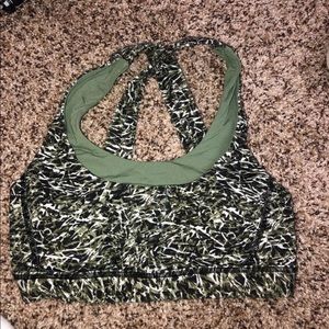 Lululemon sports bra